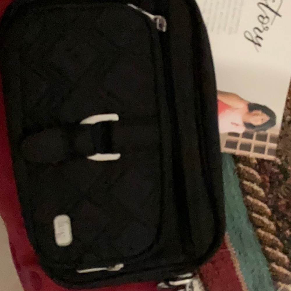 Brand new lug pocketbook soft black
